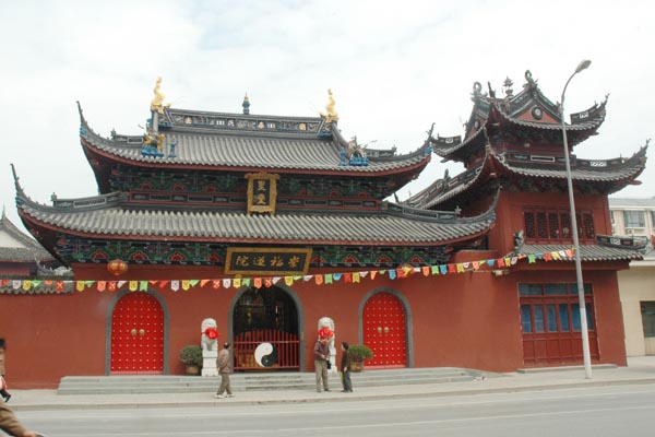 Chongfu daoist temple (Shanghai).jpg