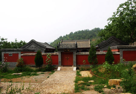 Dragon King Temple (pinggu, beijing).jpg