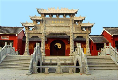 Lingwei Temple (Rugao, Jiangsu).jpg