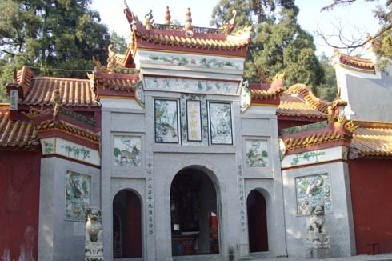Xuandou Temple, Mt. Heng.jpg