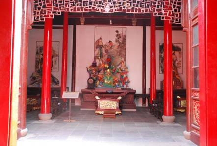 Emperor Guan Temple (Shanghai) 02.jpg